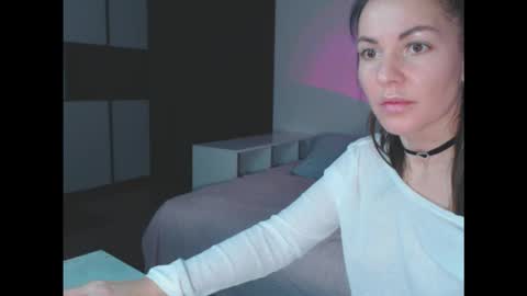 amelinamersi online show from 30, 11, 2025