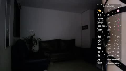 Snapshot of amelycaro chatting on 3, 10, 2025 Amely  online show from 3, 10, 2025