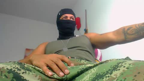 Snapshot of american_challenges chatting on 3, 10, 2025 miguel online show from 3, 10, 2025