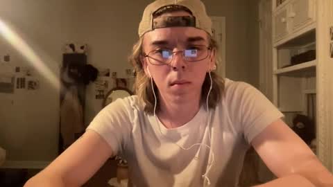 Snapshot of americanclown chatting on 28, 4, 2026 americanclown online show from 28, 4, 2026