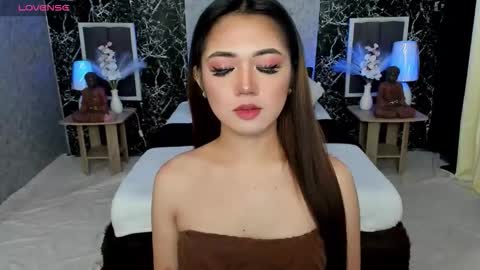 Snapshot of amethyst_claire chatting on 24, 9, 2025 Claire online show from 24, 9, 2025