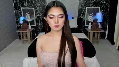 Snapshot of amethyst_claire chatting on 13, 10, 2025 Claire online show from 13, 10, 2025