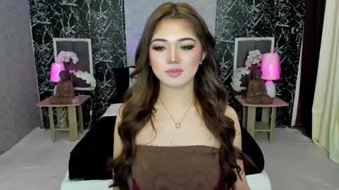 Snapshot of amethyst_claire chatting on 3, 11, 2025 Claire online show from 3, 11, 2025