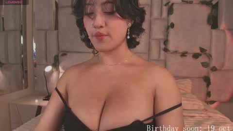      online show from 14, 10, 2025