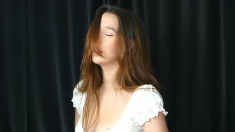 Snapshot of amilia4u chatting on 3, 10, 2025 A online show from 3, 10, 2025