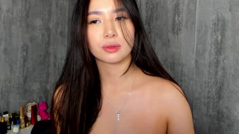 Amina online show from 6, 12, 2024