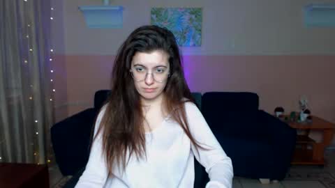 Snapshot of aminabeatris chatting on 6, 2, 2025 Amina online show from 6, 2, 2025