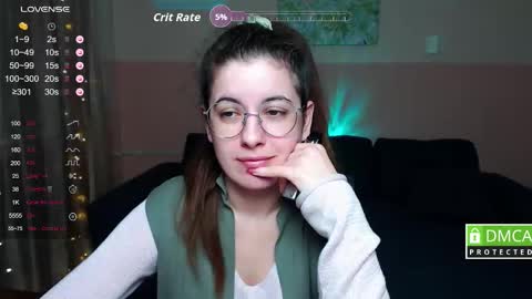 Snapshot of aminabeatris chatting on 18, 12, 2025 Amina online show from 18, 12, 2025