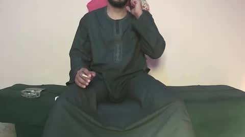 Snapshot of amir_elaraby chatting on 27, 11, 2025 Amir online show from 27, 11, 2025