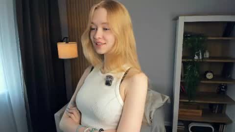 Luna online show from 12, 6, 2026