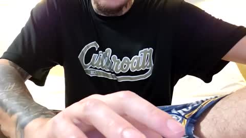 Snapshot of amiri_sweater chatting on 30, 11, 2025 amiri_sweater online show from 30, 11, 2025