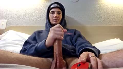 Snapshot of amiri_sweater chatting on 4, 12, 2025 amiri_sweater online show from 4, 12, 2025