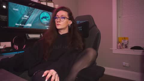 Snapshot of amirinsworld chatting on 20, 10, 2025 Am-er-in online show from 20, 10, 2025