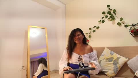 Amelya online show from 30, 1, 2025