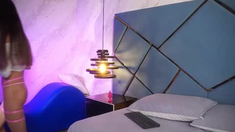 ammy durand online show from 4, 3, 2026