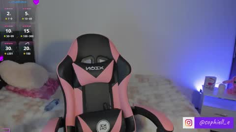 Snapshot of ammy_rodriguez_ chatting on 24, 9, 2025 Ammy online show from 24, 9, 2025