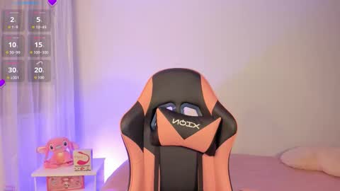 Snapshot of ammy_rodriguez_ chatting on 16, 11, 2025 Ammy online show from 16, 11, 2025