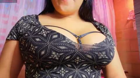 Ammy Stones online show from 10, 4, 2026