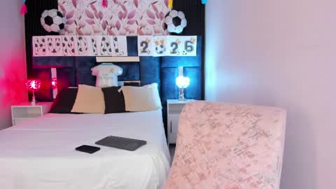 Snapshot of ammyjoness_ chatting on 17, 6, 2026 Ammy Jones online show from 17, 6, 2026