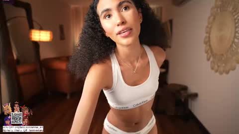 Snapshot of amnie_ chatting on 12, 3, 2025 RETURN 30TH 100 explicit on online show from 12, 3, 2025