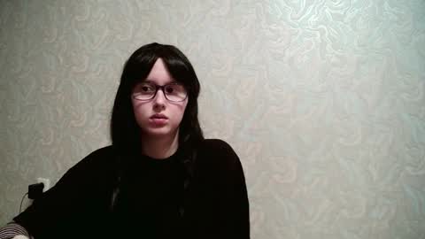 Amomira honeyx online show from 10, 11, 2025