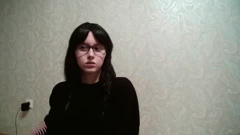 Amomira honeyx online show from 14, 1, 2026