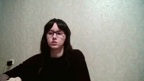 Amomira honeyx online show from 15, 5, 2026