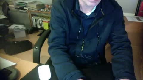 Amor2200 online show from 2, 12, 2024