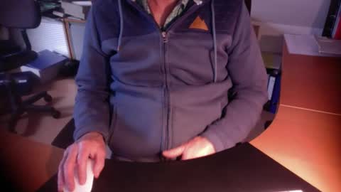 Amor2200 online show from 15, 10, 2025