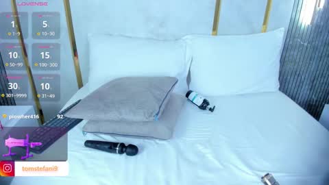 Snapshot of amor_smith_ chatting on 8, 11, 2025 Tefy online show from 8, 11, 2025