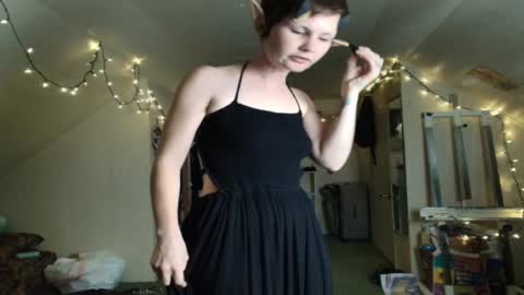 Snapshot of amoramystic chatting on 26, 10, 2025 Amora Mystic online show from 26, 10, 2025