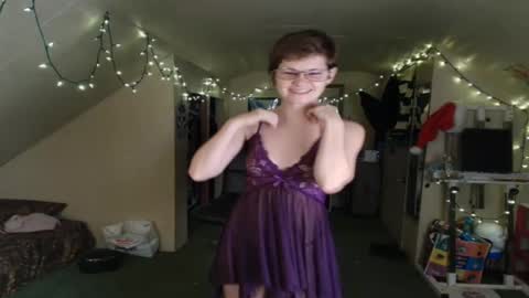 Snapshot of amoramystic chatting on 30, 11, 2025 Amora Mystic online show from 30, 11, 2025