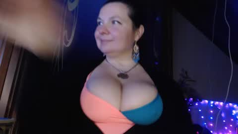 Snapshot of amorelara chatting on 16, 1, 2025 amorelara online show from 16, 1, 2025