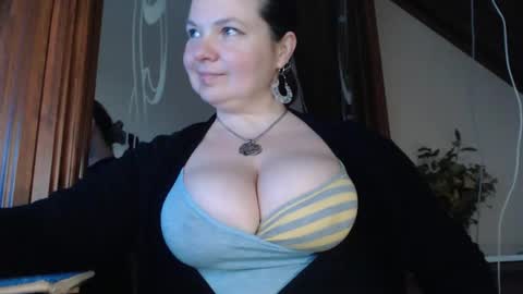 Snapshot of amorelara chatting on 27, 1, 2025 amorelara online show from 27, 1, 2025