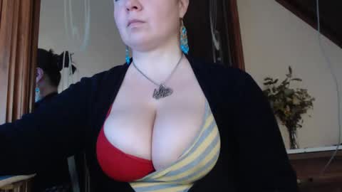 Snapshot of amorelara chatting on 15, 2, 2025 amorelara online show from 15, 2, 2025