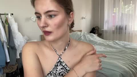 Snapshot of amorelle_ chatting on 22, 5, 2026 amorelle_ online show from 22, 5, 2026