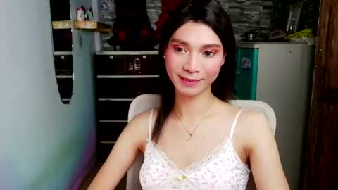 Snapshot of amorous_tina chatting on 18, 7, 2026 Tina online show from 18, 7, 2026