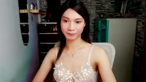Snapshot of amorous_tina chatting on 25, 7, 2026 Tina online show from 25, 7, 2026