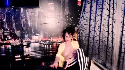 Sarah online show from 31, 10, 2025