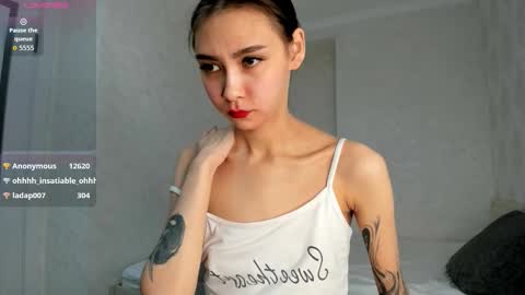 Snapshot of amy_alle chatting on 12, 9, 2025 Amy online show from 12, 9, 2025