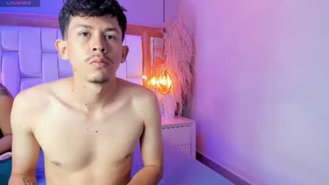 amy_and_aleex online show from 9, 7, 2026
