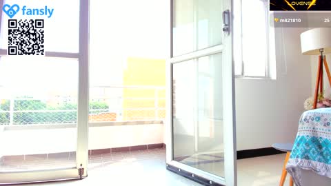 Snapshot of amy_coquette chatting on 6, 12, 2024  CARO GOMEZ online show from 6, 12, 2024