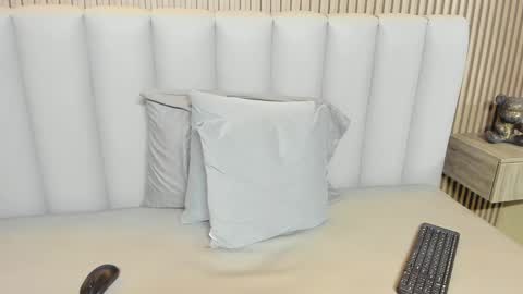 Amy Estrellita online show from 25, 4, 2026