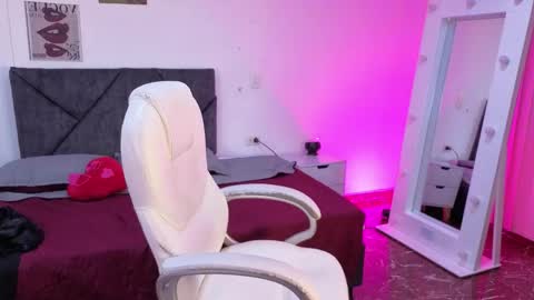 Amy online show from 21, 4, 2026