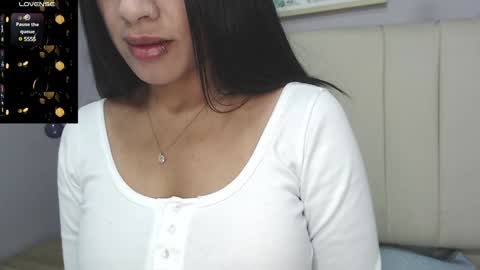 Snapshot of amy_le chatting on 18, 1, 2025 Amy online show from 18, 1, 2025