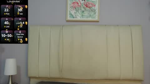 Snapshot of amy_le chatting on 23, 10, 2025 Amy online show from 23, 10, 2025