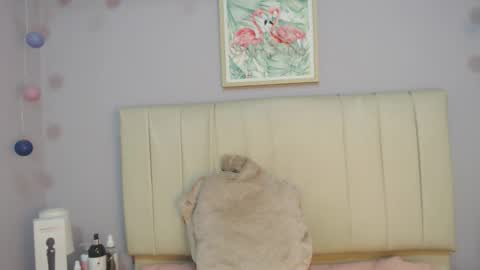 Snapshot of amy_le chatting on 25, 11, 2025 Amy online show from 25, 11, 2025