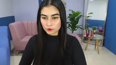 Snapshot of amy_lovelydoll chatting on 5, 7, 2026 Amy online show from 5, 7, 2026