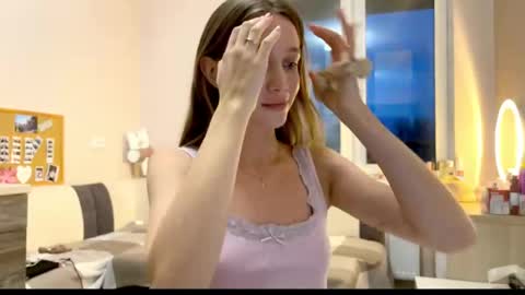 amy_meoww online show from 12, 4, 2026