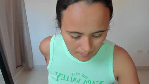 Snapshot of amy_riddle chatting on 22, 1, 2025 online show from 22, 1, 2025